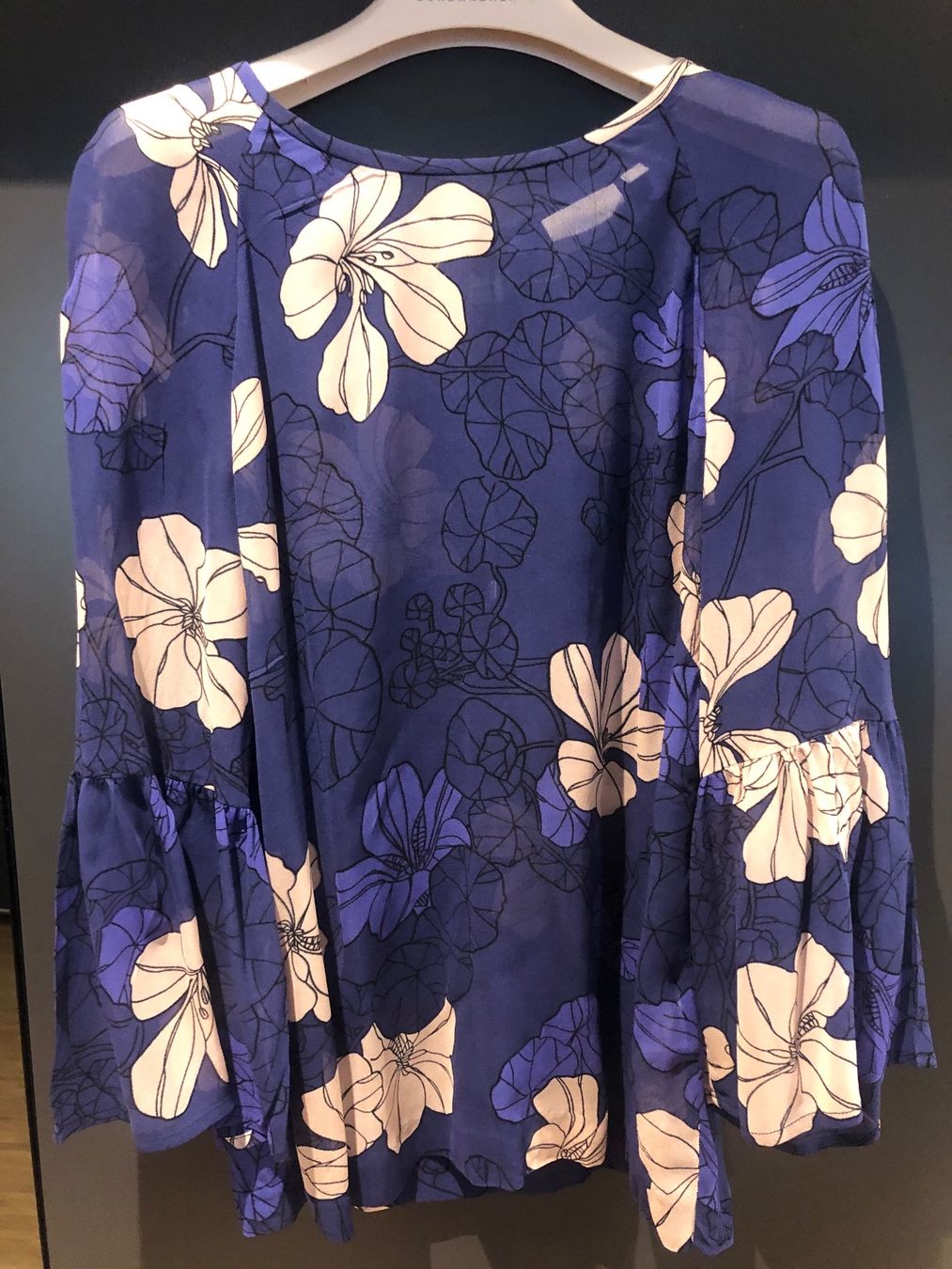 Blusen: Sommerbluse neuwertig** – Neu (gemäss Beschreibung) aus Dübendorf von MyFashionArchive 1