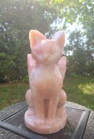 🩷🪽 Pink Opal Katze mit Flügeln – Handgeschnitztes Unikat
