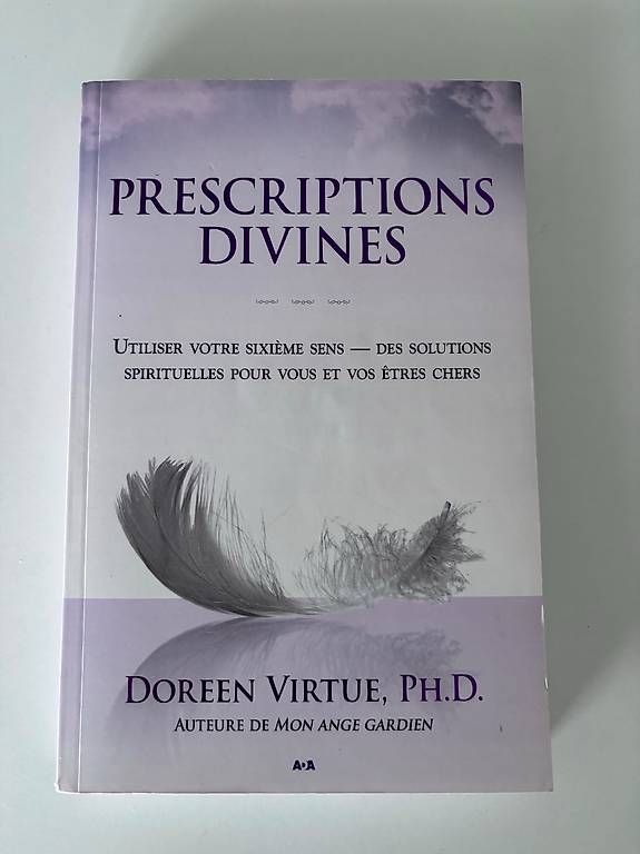 Libri: Doreen Virtue 3 livres sur les anges – Usato da Peseux venduto da Car07