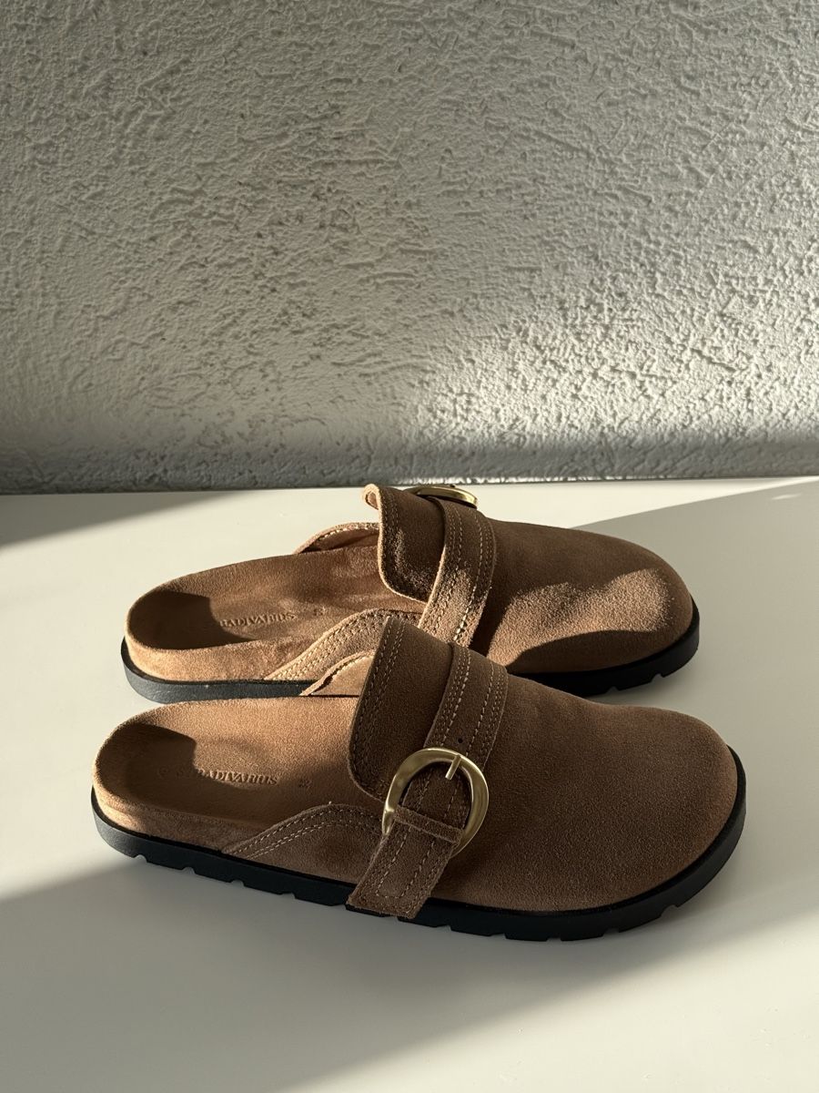 Stradivarius Scarpe da donna: Trendige Slipper von Stradivarius, Gr. 38 – Nuovo (secondo la descrizione) da Trimbach venduto da kat_9nkq 4