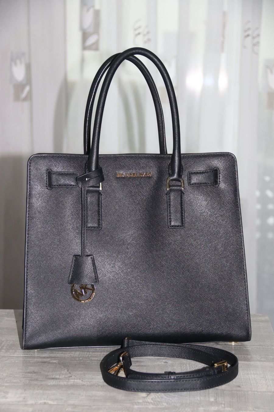 Michael Kors Borse da donna: Original Tasche von MICHAEL KORS – Usato da Oberwil-Lieli venduto da Svetlana28