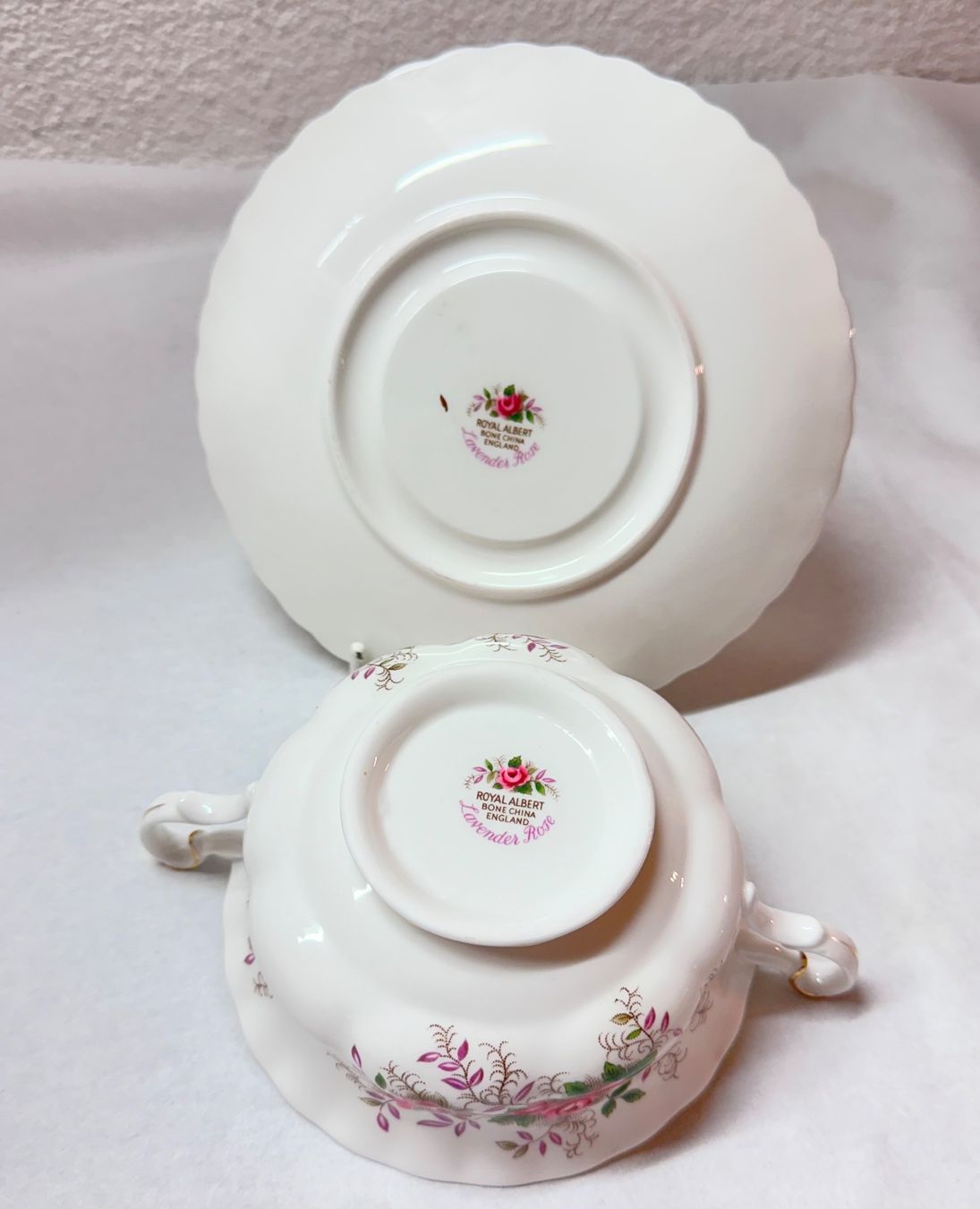 Royal Albert Tazze: Royal Albert "Lavender Rose" Suppentasse ca.1961-1979 – Usato da Oberrüti venduto da Sabbi 8
