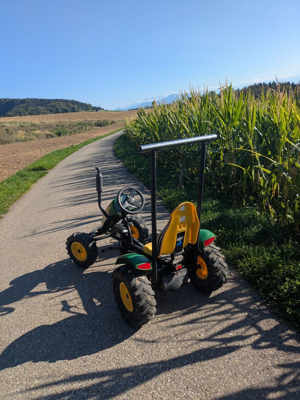 John Deere Fahrzeuge für Kinder: Berg E-Gokart mit Anhänger – Gebraucht aus Affoltern am Albis von Wisel80 3