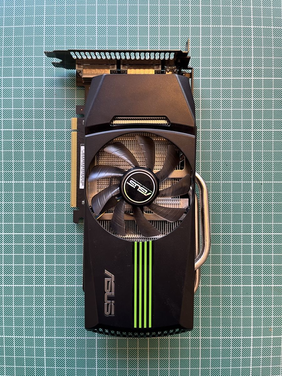 Asus Grafikkarten: GTX 460 1Gb – Defekt aus Vevey von TAP