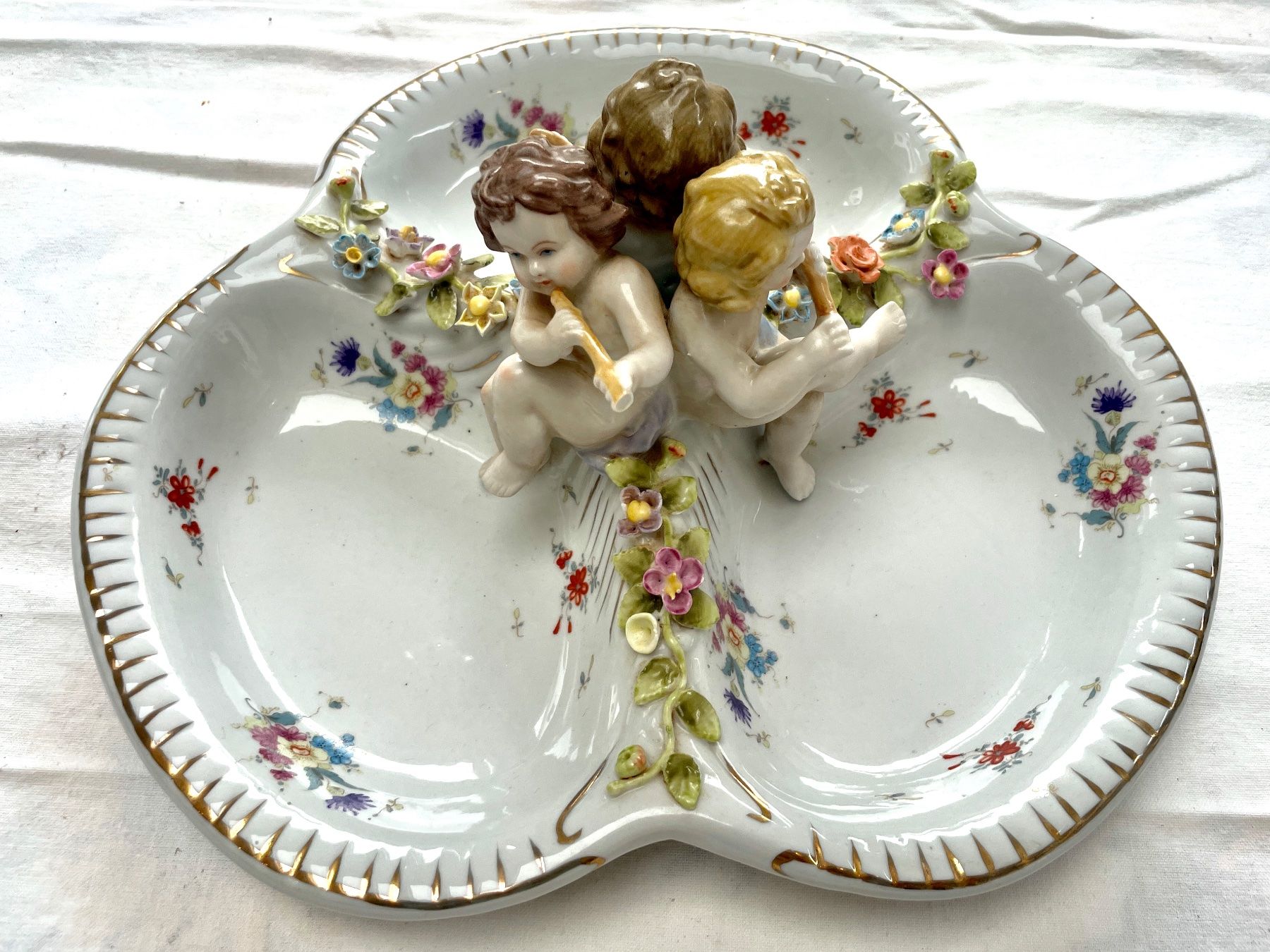 Servierplatten: Jugendstil Porzellan Schale – Gebraucht aus Kleinlützel von Schatzkiste_Laufen 1