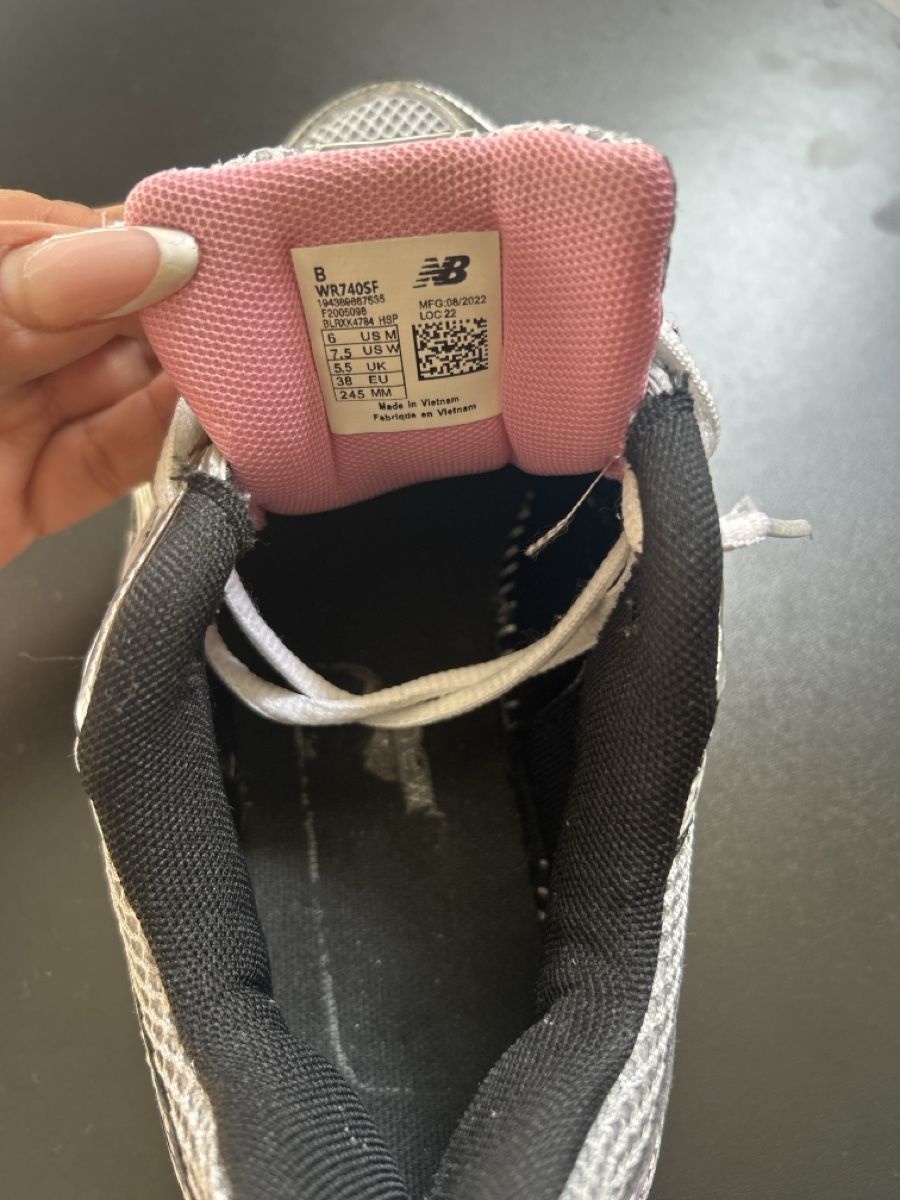 New Balance Scarpe da uomo: Chaussures New Balance – Nuovo (secondo la descrizione) da Lausanne venduto da non_ptb6 2