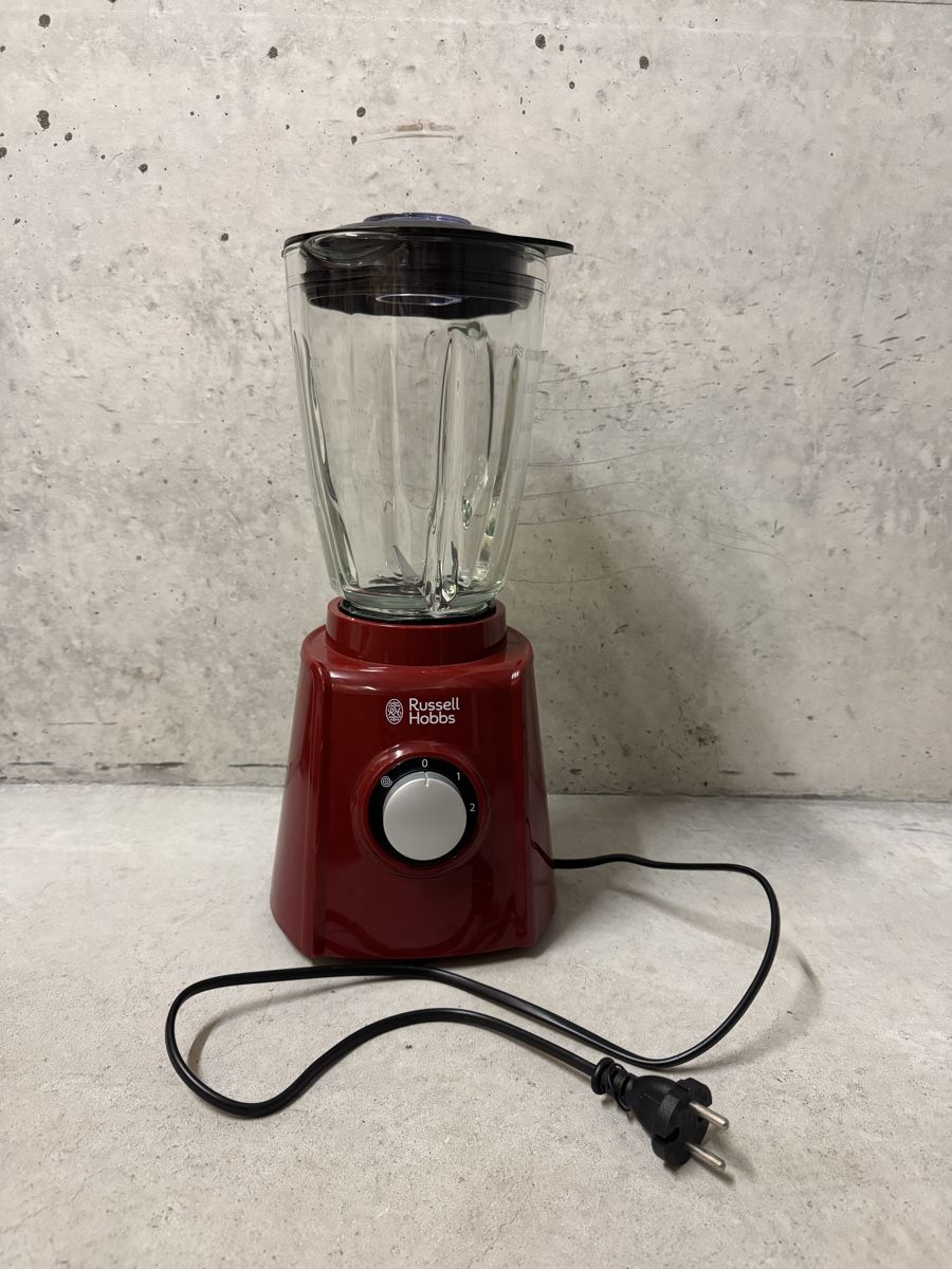 Russell Hobbs Elettrodomestici da cucina: Standmixer Russell Hobbs mit Glasbehälter – Usato da Winterthur venduto da ste_5vfj