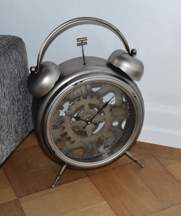 Pendules & Horloges murales: Standuhr in Weckerform – Neuf avec emballage d'origine à Menziken par kadasa 4