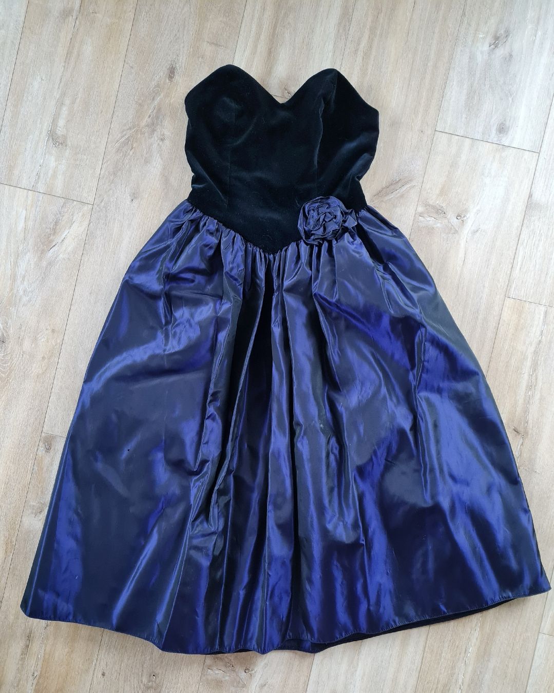 Vestiti: Robe de soirée – Usato da Corcelles NE venduto da KLucy