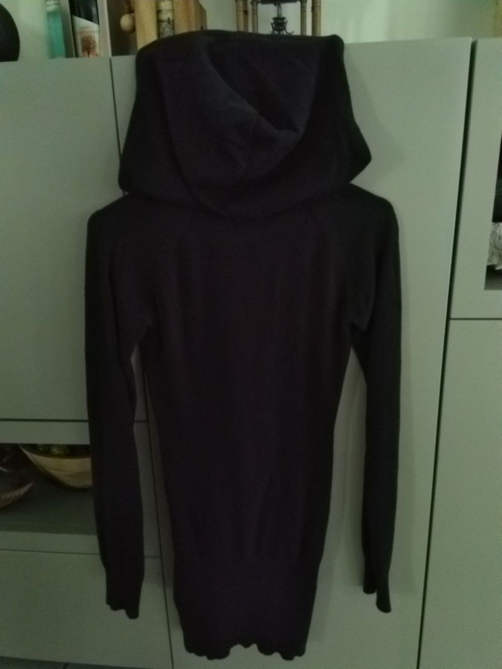 Adidas Maglioni & Felpe: Jacke / Pullover Adidas mit Kapuze (kenguru) – Usato da Rieden AG venduto da Galina11 1
