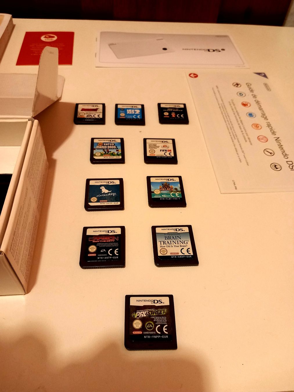 Nintendo Console: Nintendo DS + 12 jeux – Usato da Carouge GE venduto da CLODIAR 1