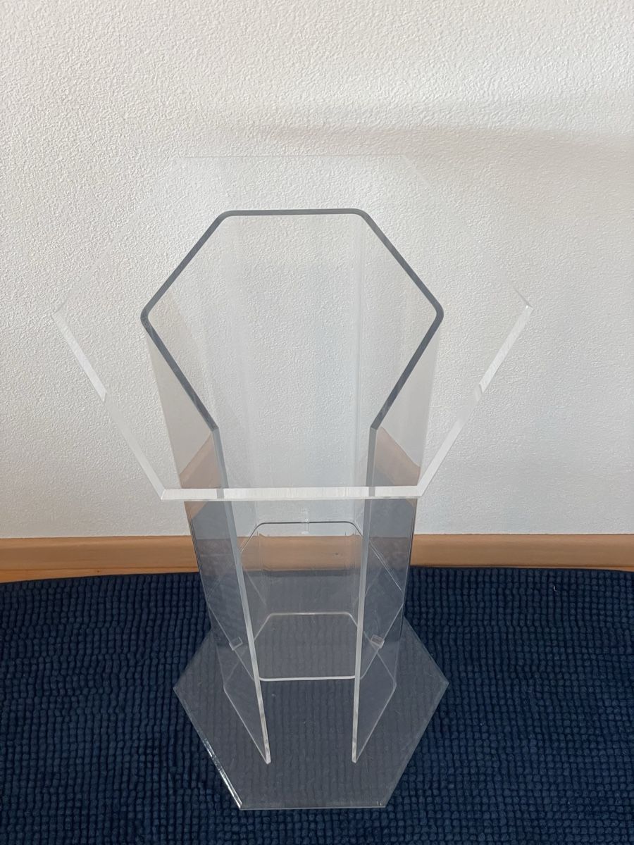 Altro in Decorazioni & Accessori: Acrylic Display Stand – Usato da Richterswil venduto da Prangins9 5