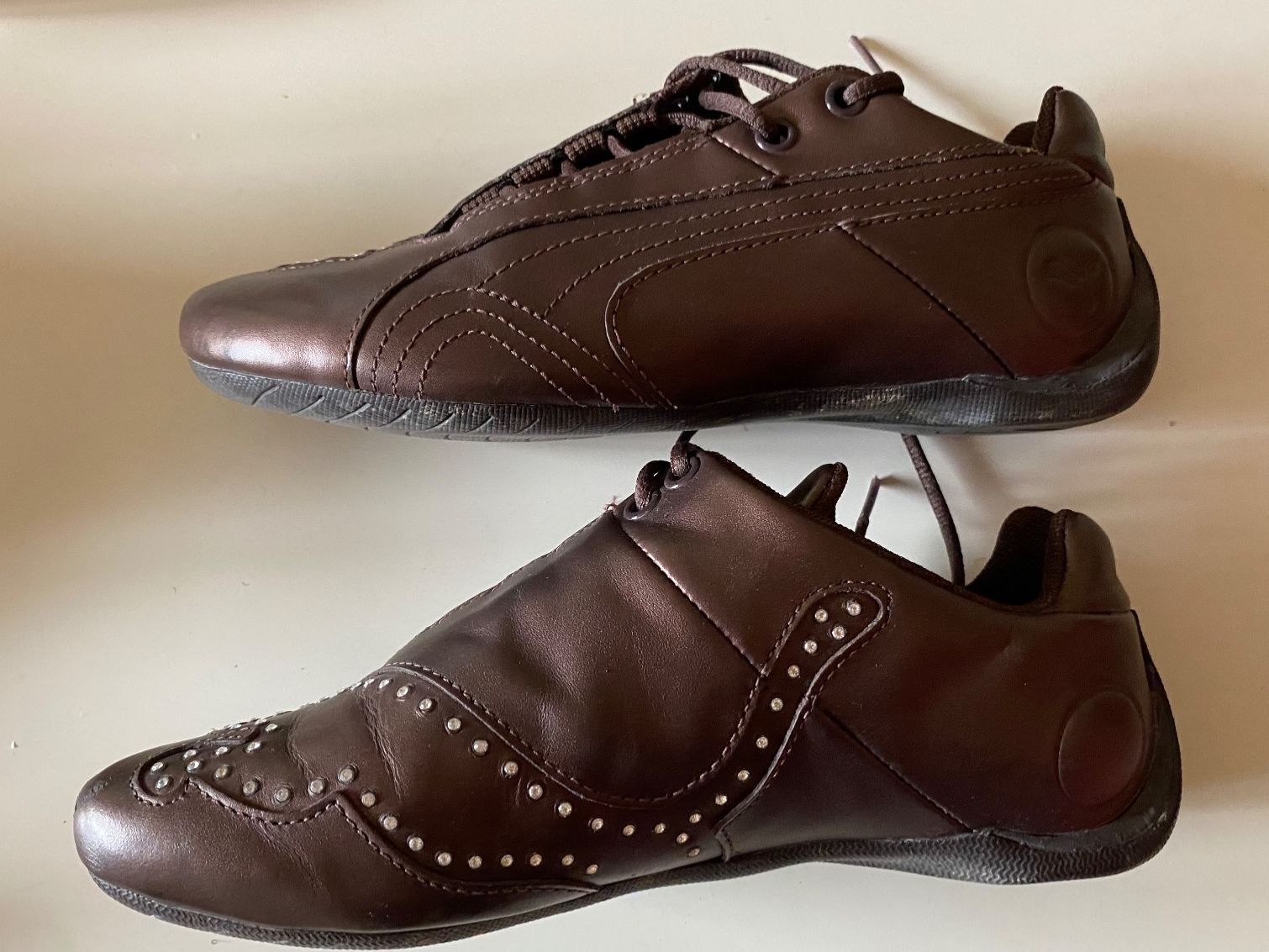 Damenschuhe: Sneaker braun mit Strasssteinen – Gebraucht aus Wallisellen von skorpion-11 2