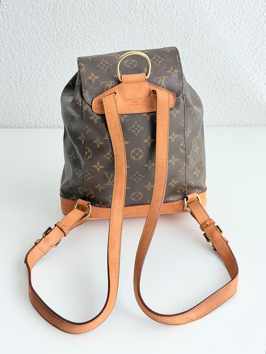 Louis Vuitton Zaini: Louis Vuitton Montsouris MM – Usato da Reinach AG venduto da gab_8s7m 5