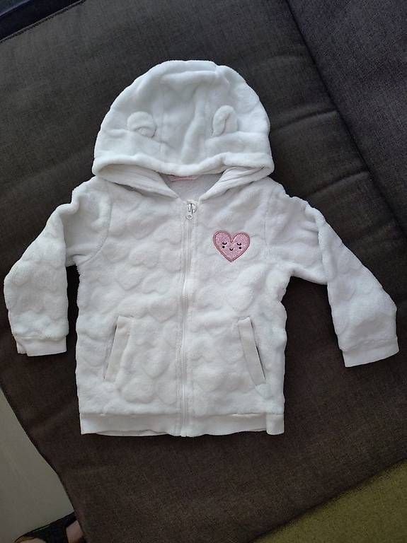 Giacche & Cappotti: Fleecejacke Herz Gr. 92 – Usato da Dotzigen venduto da Elicec01