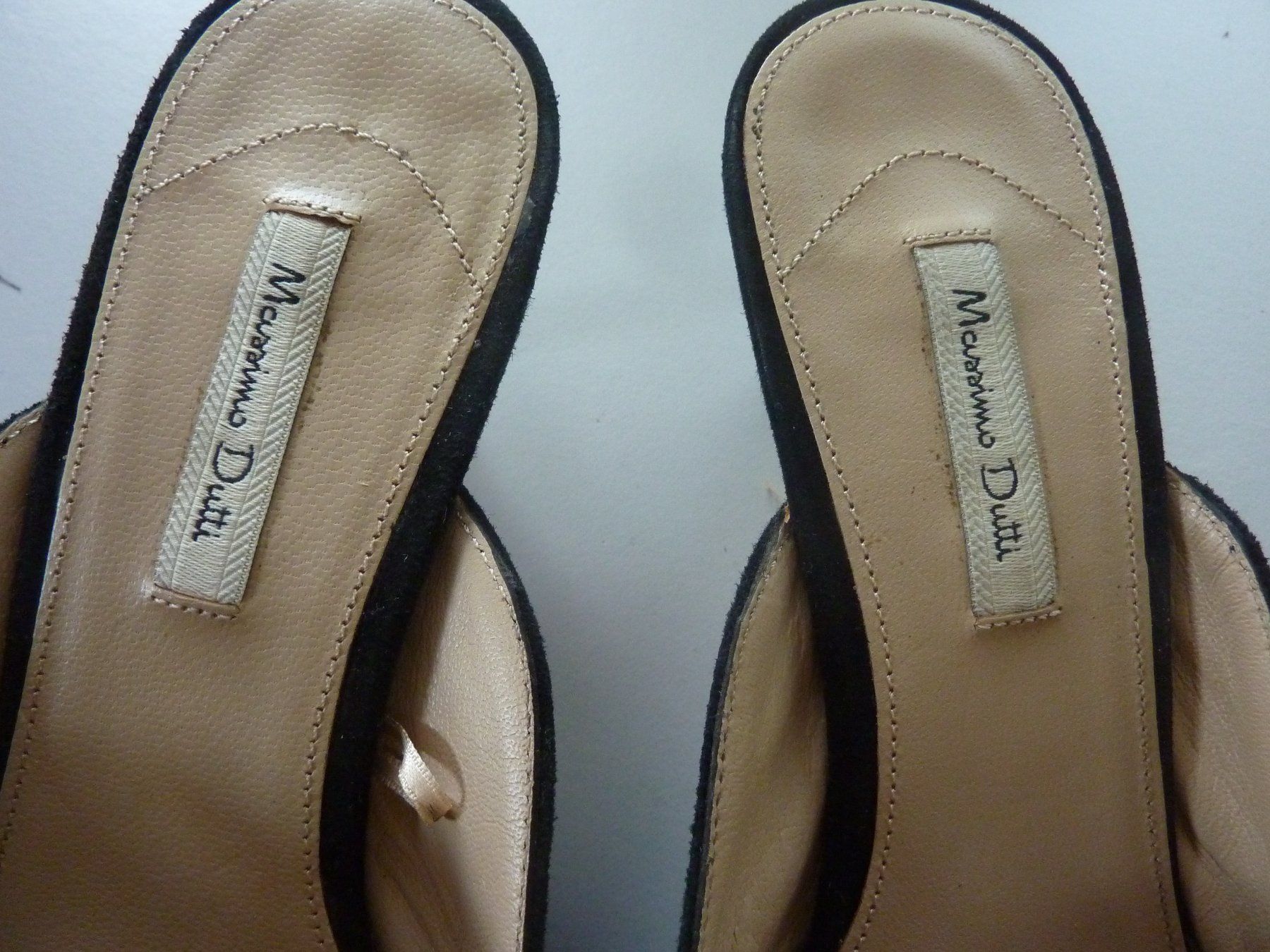Scarpe da donna: Massimo Dutti Mules 36 schwarz – Usato da Waldstatt venduto da Kananaskis1 5