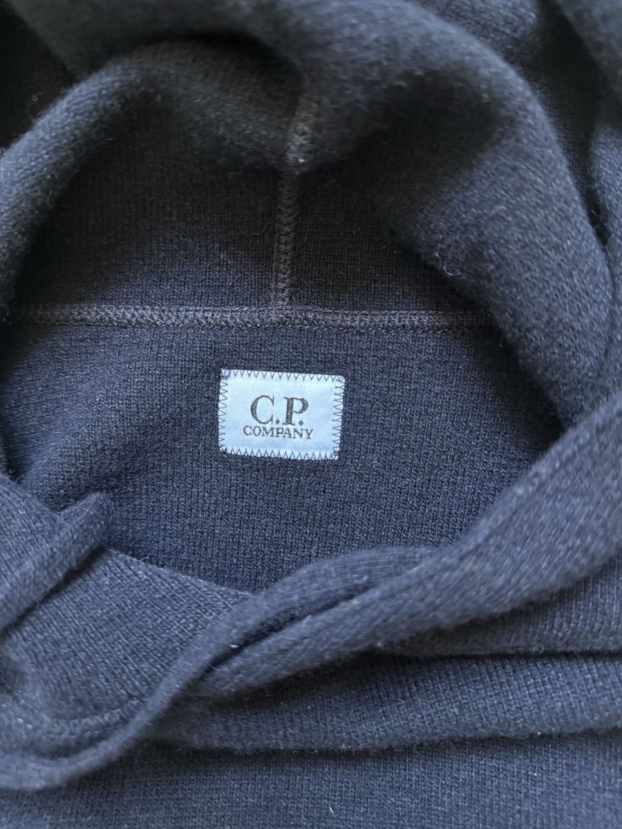 Pulls & Sweat-shirts: C.P Sweater Original – D'occasion à Zürich par tae_6828 1