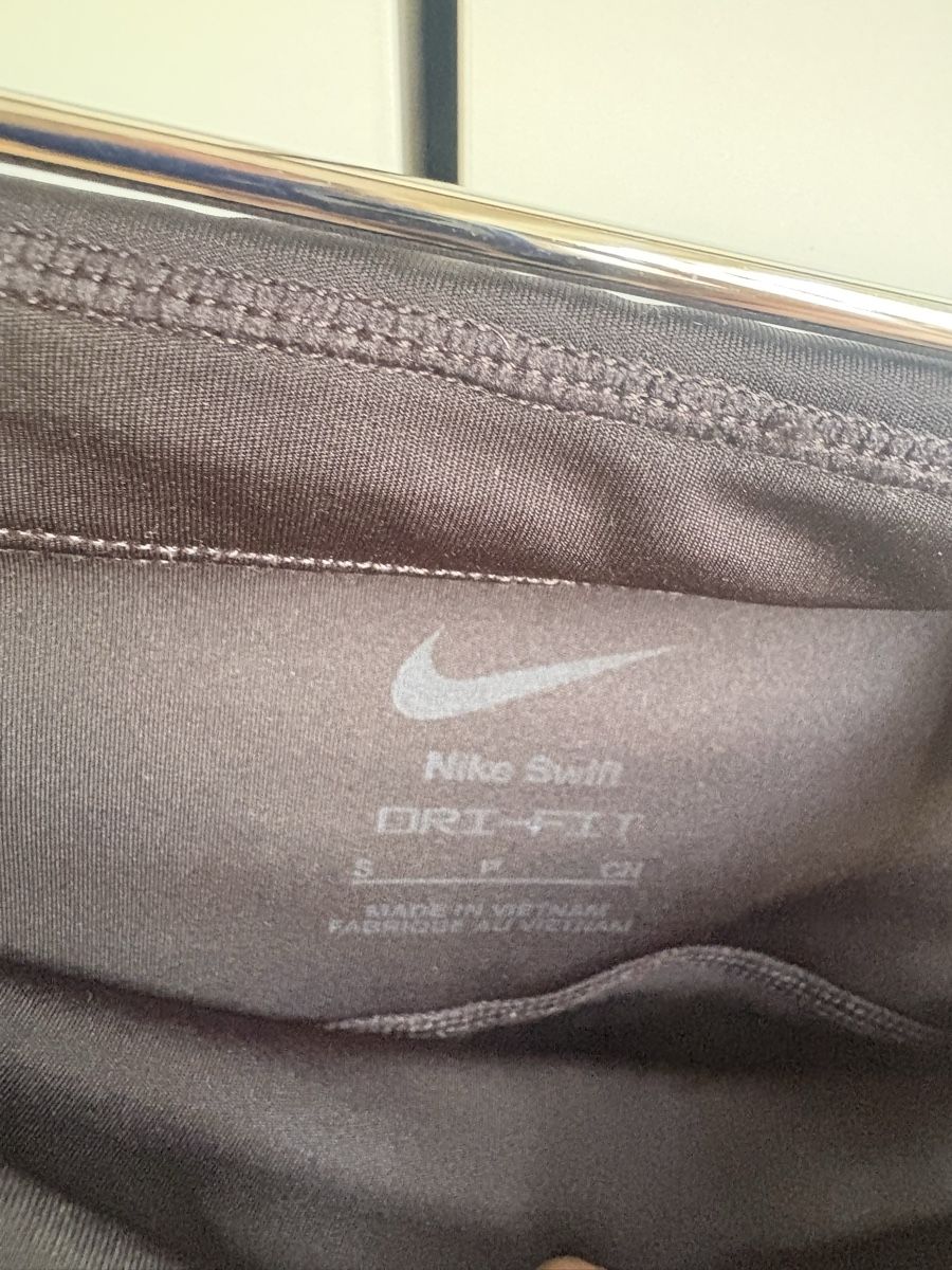 Nike Leggings: Nike leggins – Gebraucht aus Zürich von ritzo1 3