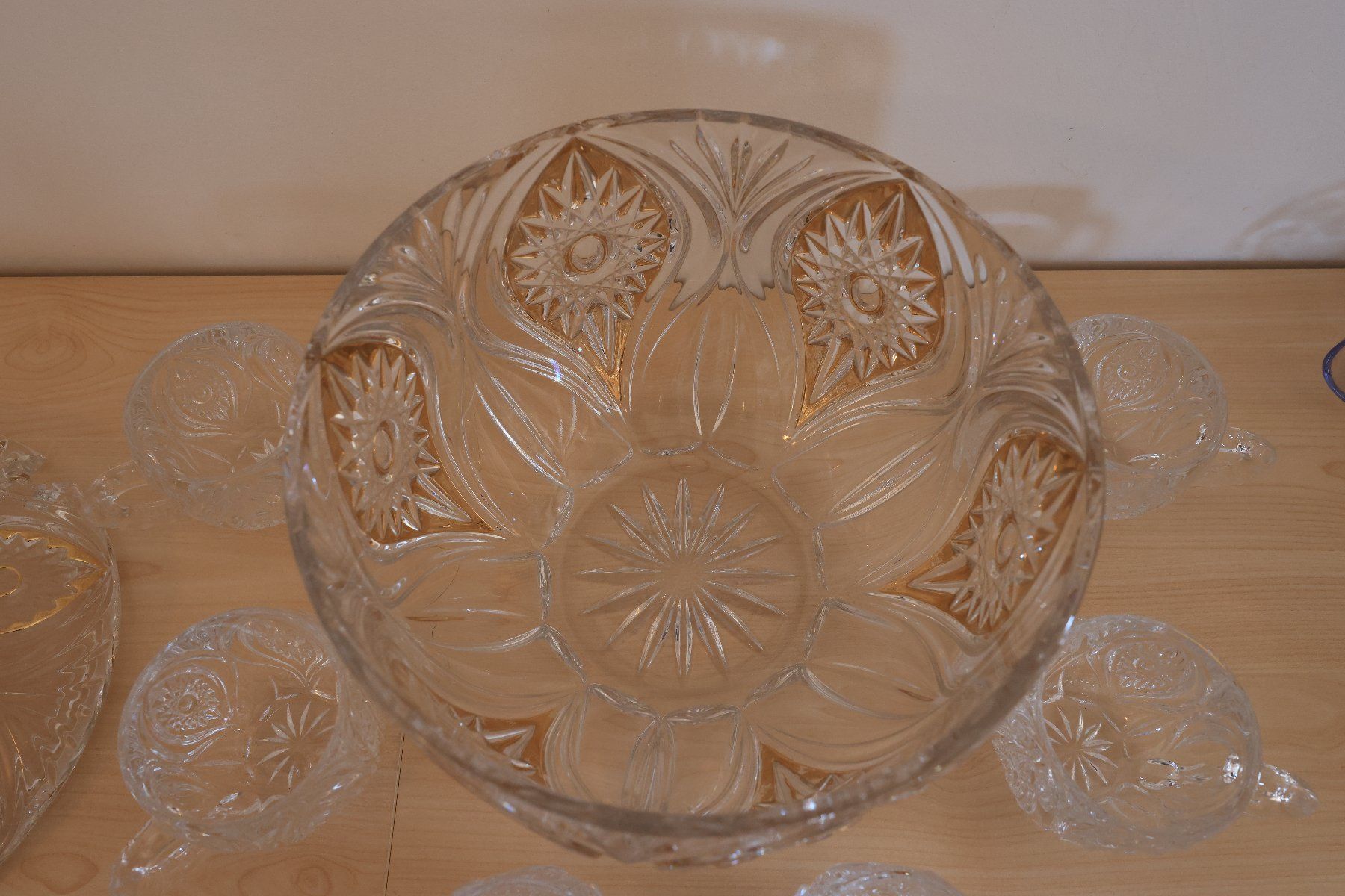 Bicchieri: Bleikristall-Bowle inkl. 6 Gläser & Schöpfkelle – Usato da Adliswil venduto da Making 2