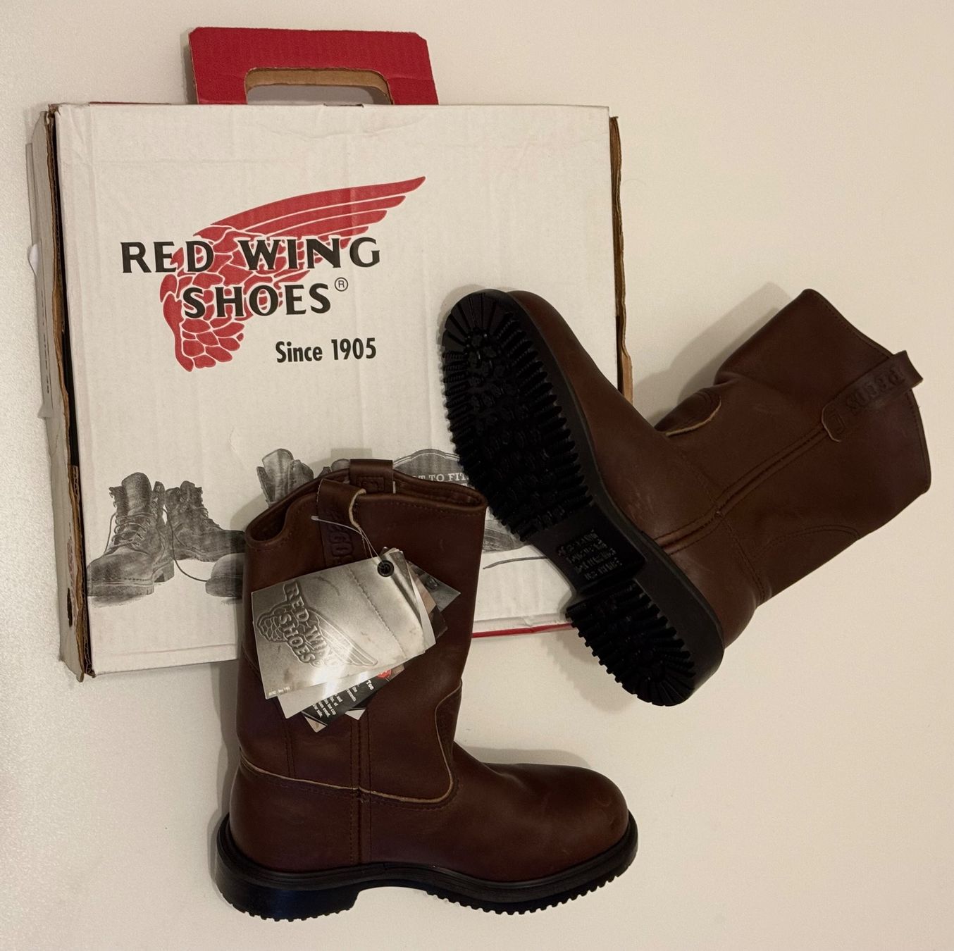 Red Wing Scarpe da uomo: Bottes en cuir résistantes RED WING, marron, taille 38 – Nuovo e nell'imballaggio originale da Genève venduto da OnSale 1