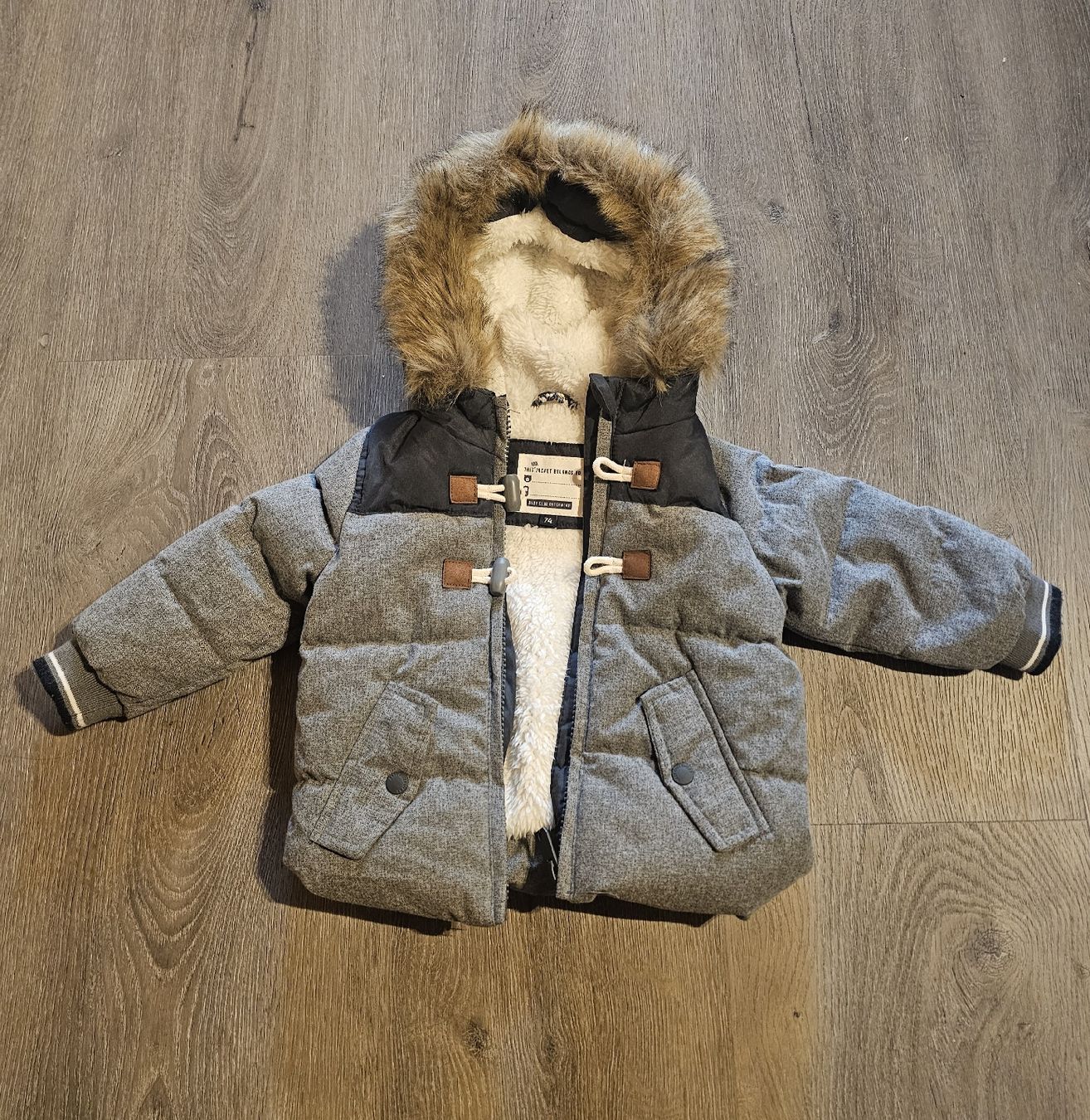 C&A Vestes & Manteaux: Winterjacke Gr. 74 – Neuf (Voir description) à Saas-Almagell par Thereason