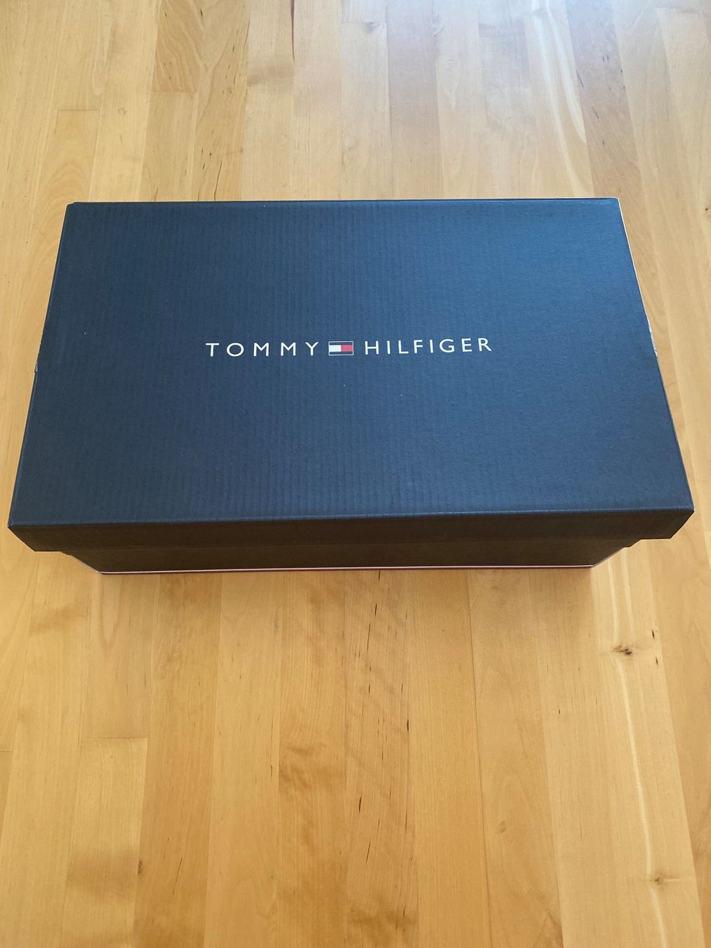 Tommy Hilfiger Scarpe da uomo: Sneakers Tommy Hilfiger new 43 – Nuovo (secondo la descrizione) da Bern venduto da vidyszabi 5