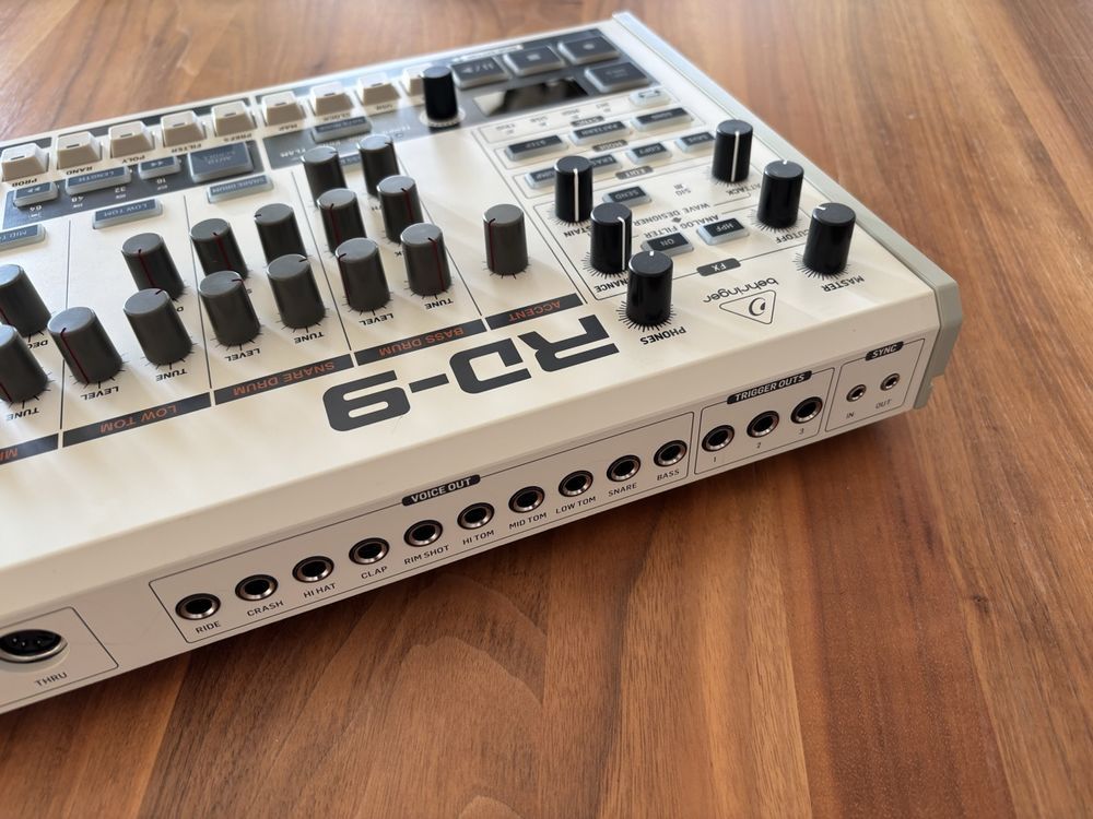 Behringer Strumenti musicali: Behringer RD-9 Rhythm Designer Drumcomputer – Usato da Münchenbuchsee venduto da woodsun 4