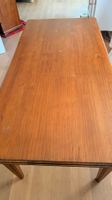 Holztisch mit Schubladen, Massivholz, Vintage, guter Zustand