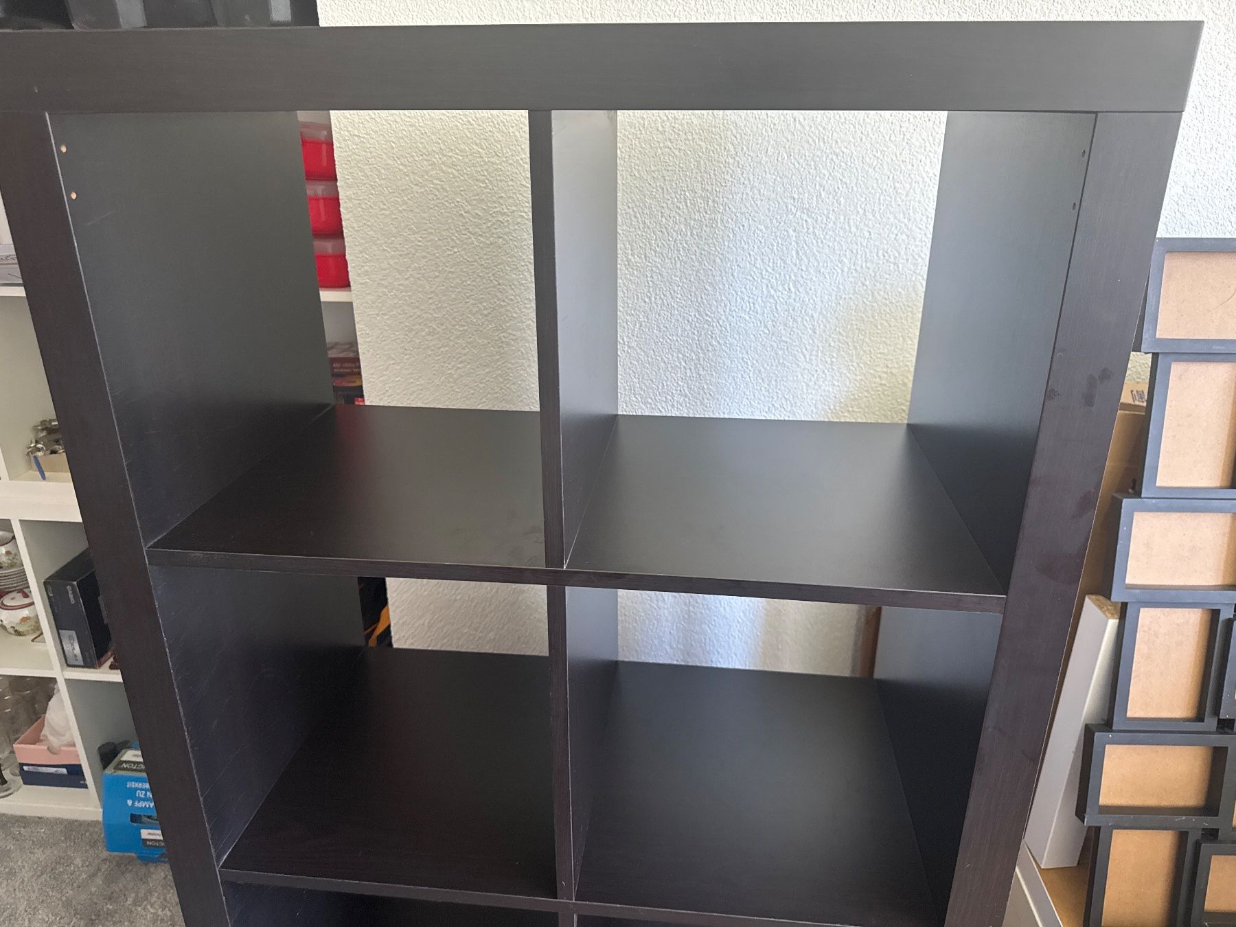 Ikea Scaffali: Schwarzes Kallax Regal mit 8 Fächern 4x2 - altes Modell – Usato da Vilters venduto da tha-tha 3