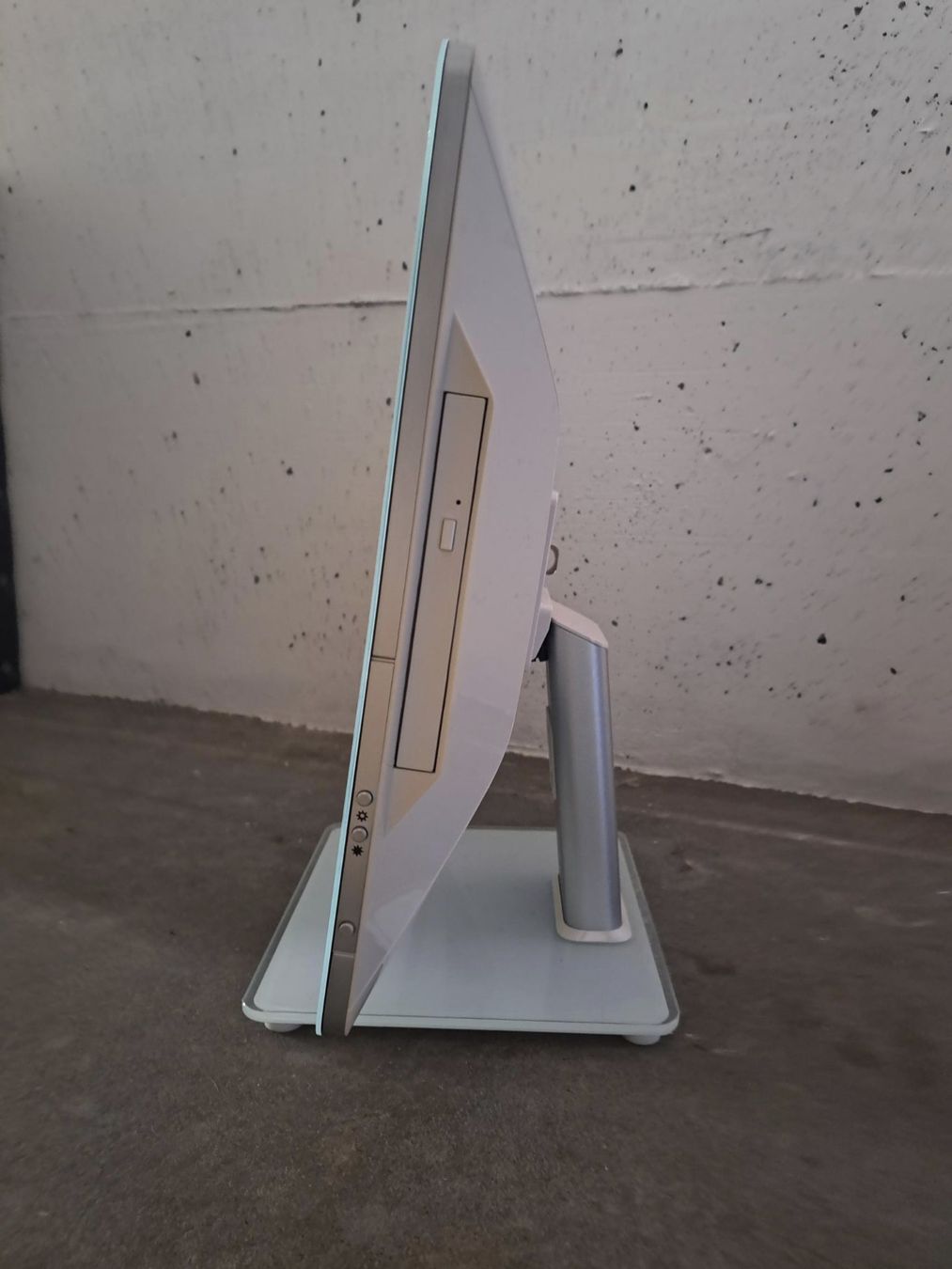 PC: TERRA All-in-One-PC 2211wh – Usato da Attiswil venduto da ewy_g8th 2