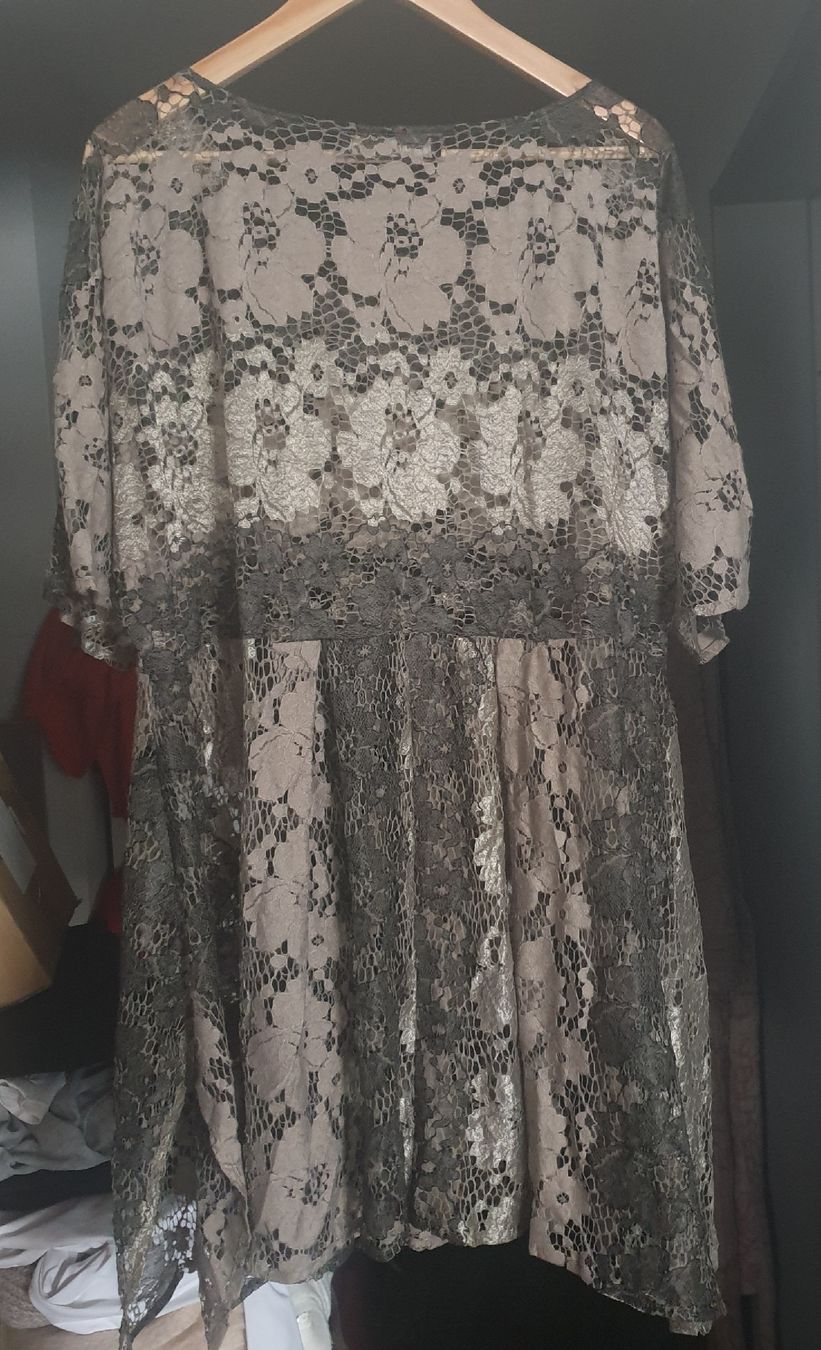 Top: Salli Sahne Schönes Longtop Gr. 44 – Nuovo (secondo la descrizione) da Frenkendorf venduto da Moon111 2