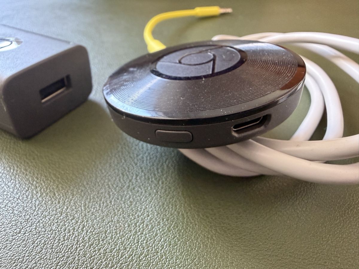 Google Multimediaplayer & Streamer: Chromecast Audio – Gebraucht aus Zug von cp_creative