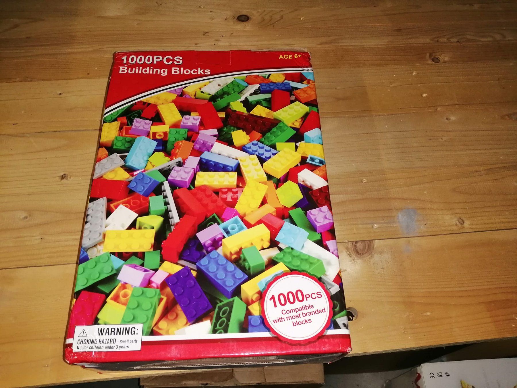 Giocattoli: Ensemble de briques 1000pces ( compatible Lego ) – Nuovo e nell'imballaggio originale da La Tour de Trême venduto da Startjouet 1