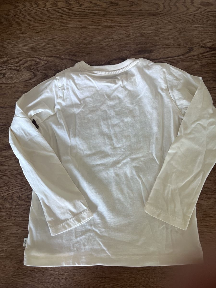 Tom Tailor Hemden, T-Shirts & Polos: Tom Tailor Langarm Tshirt Gr. 104/110 – Gebraucht aus Zollikerberg von LLV 2