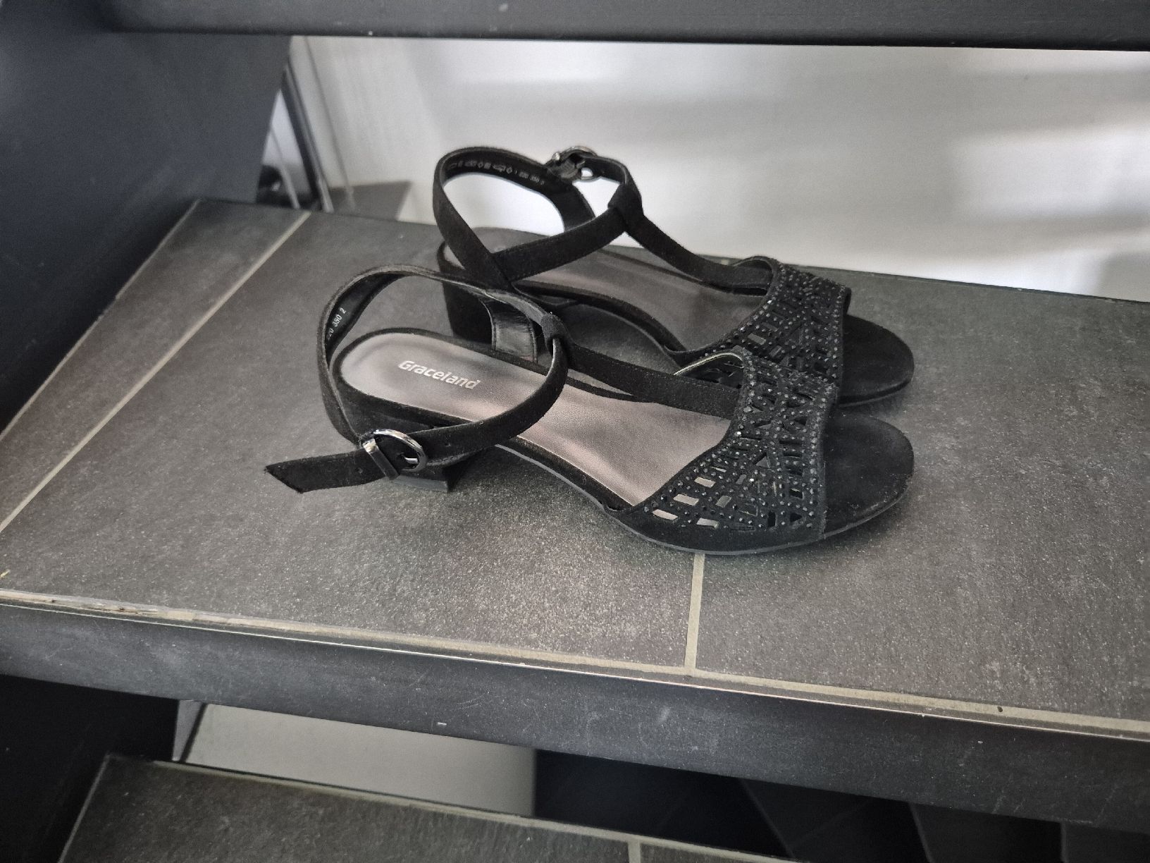 Scarpe da donna: Sandalete 37 – Usato da Würenlingen venduto da kuh33