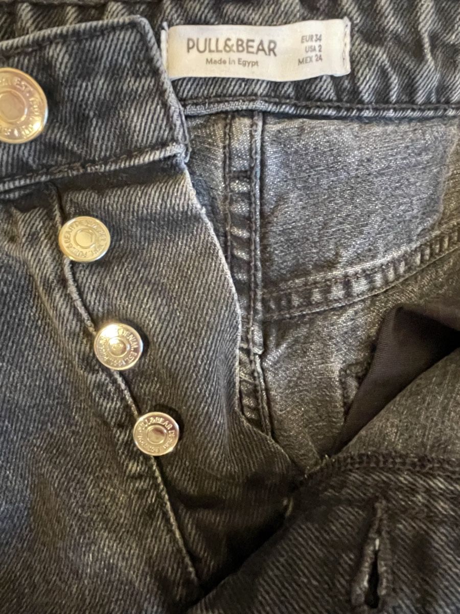 Pull&Bear Jeans: Shorts – Gebraucht aus Nottwil von sil_tn5k 2