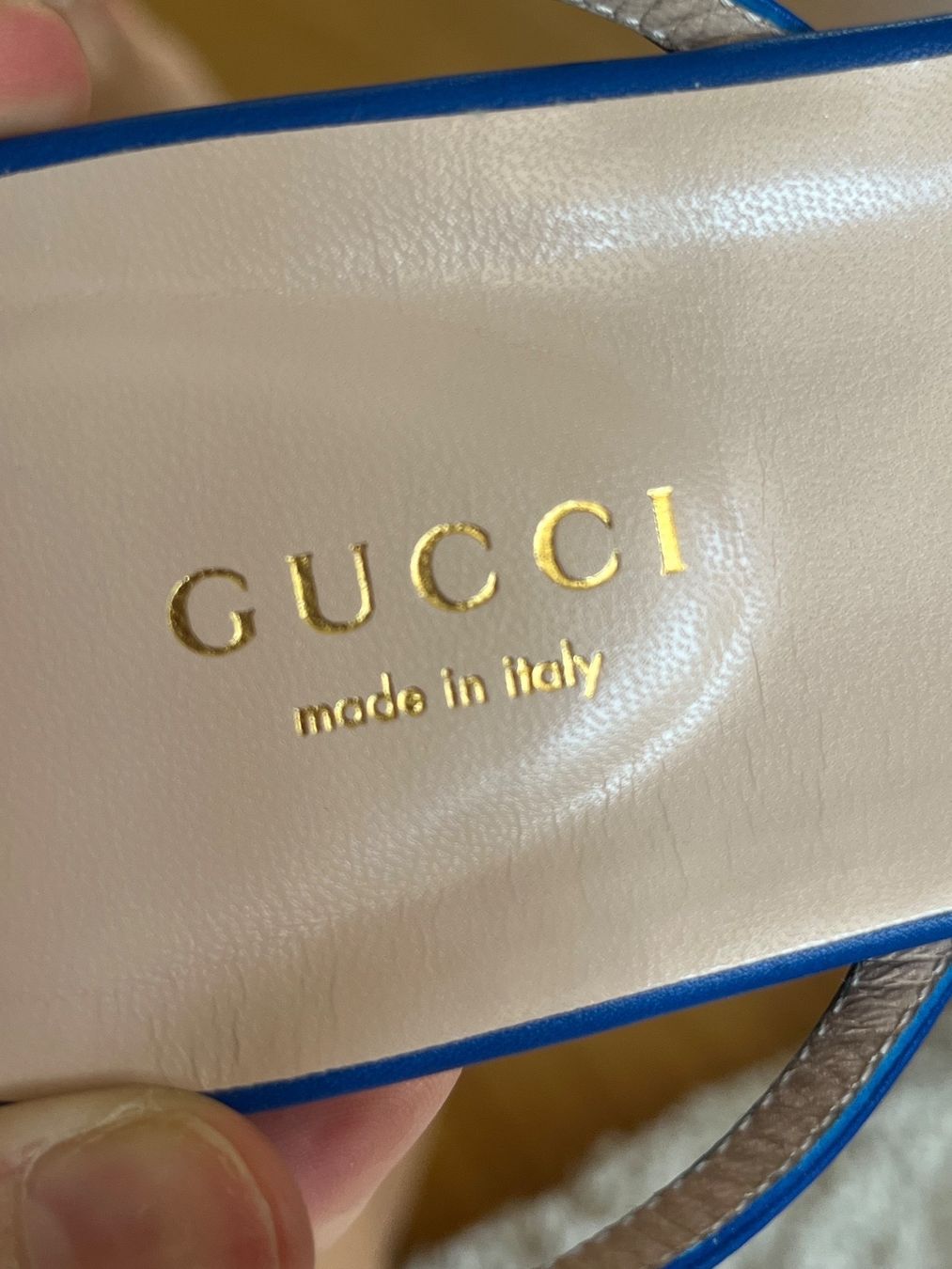 Gucci Scarpe da donna: Gucci Marmont Leder Sandalen – Nuovo e nell'imballaggio originale da Zürich venduto da Lifestyle1 4