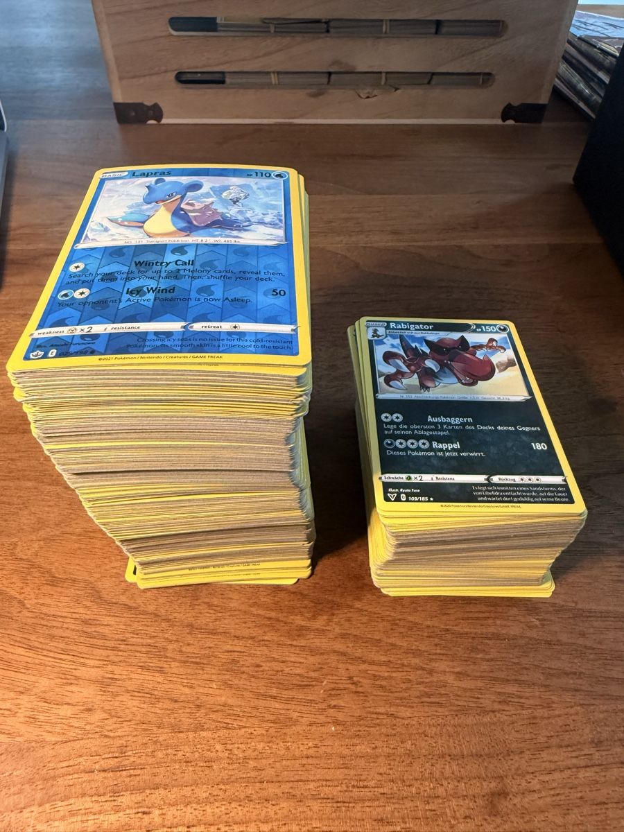 Pokémon Carte collezionabili: Pokemon Karten Sammlung, versch. Sets, Top Zustand! – Nuovo (secondo la descrizione) da St. Gallen venduto da Elia750 1