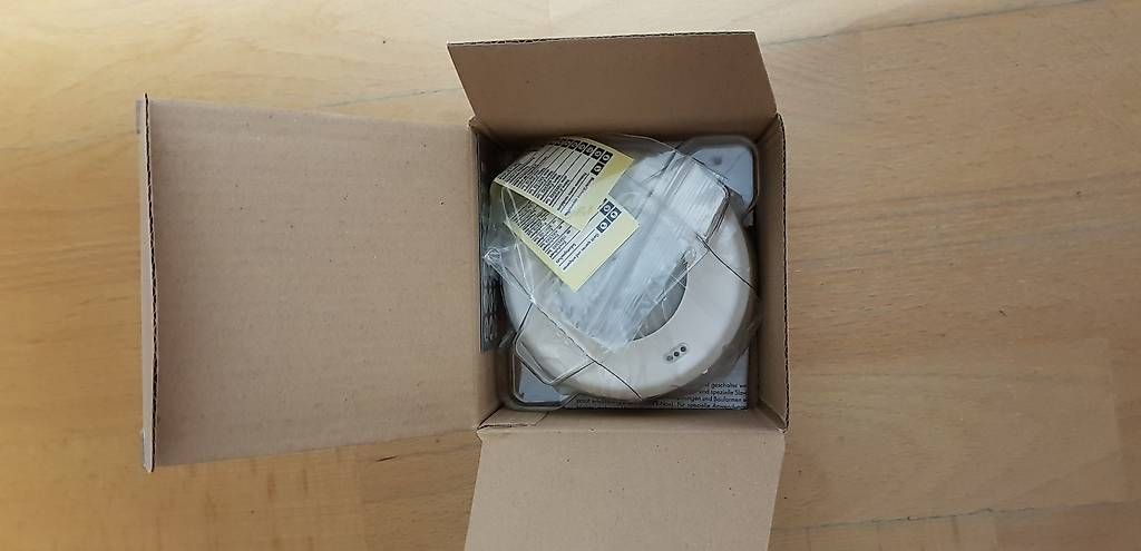 BEG Interruttori: AP BEG Bewegungsmelder 360 – Nuovo e nell'imballaggio originale da Hinwil venduto da Sinclar1 1