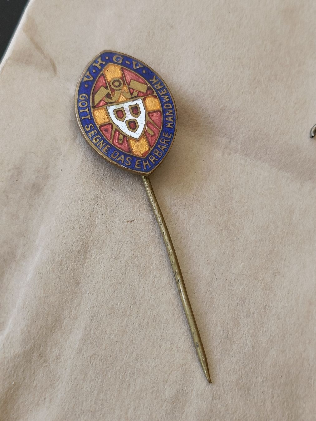 Placchette & Badge: Altes Abzeichen / Gott segne das ehrbare  Handwerk ca. 1920 – Usato da Brugg AG venduto da Ente015 1