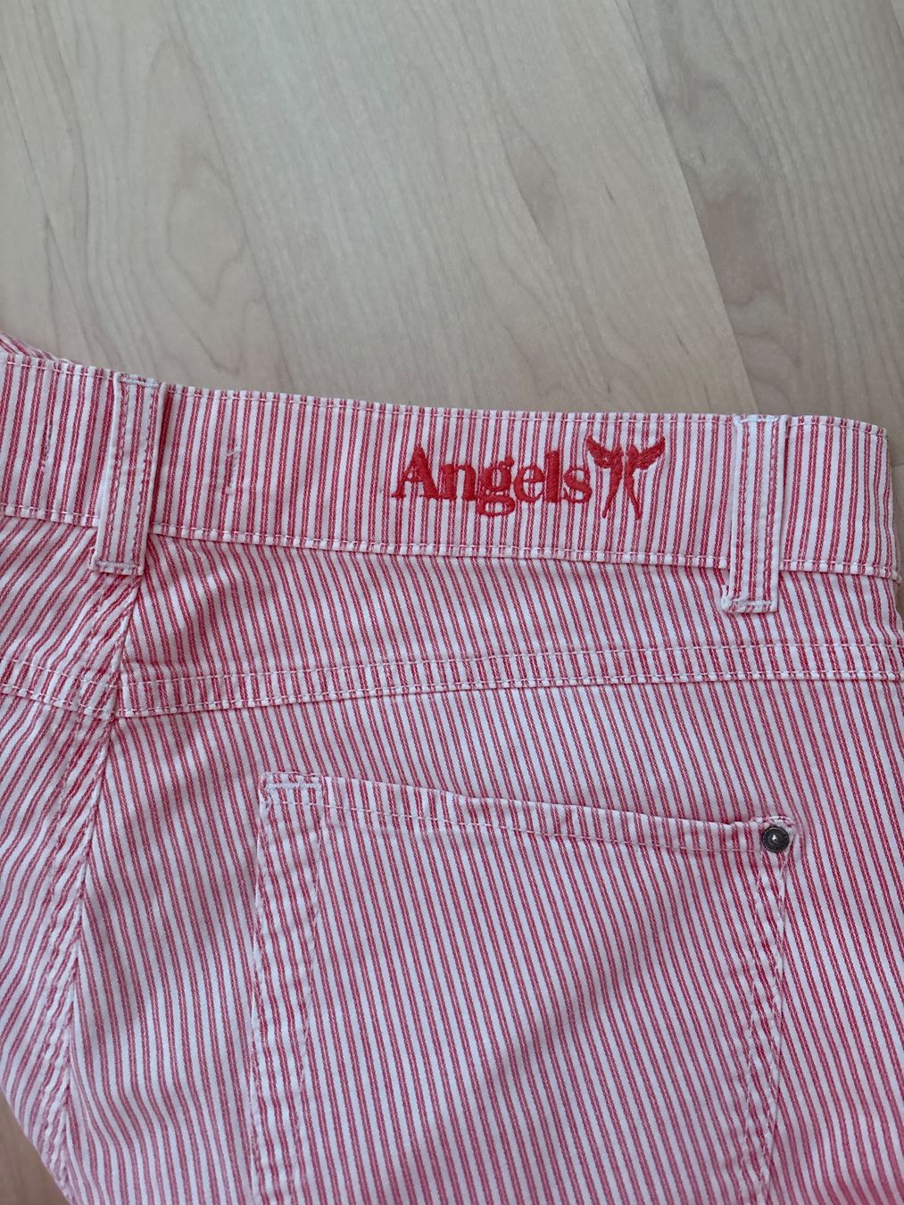 Angels Pantaloni: Angels Sommer Hose 3/4 Gr 40 – Nuovo (secondo la descrizione) da Neftenbach venduto da sandto 2