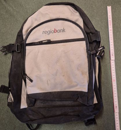 Rucksack von Regiobank, robust und grosszügig! 40/30/20 cm.