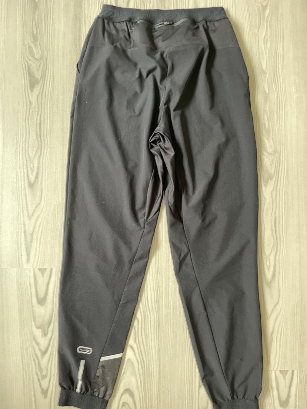 Decathlon Pantaloni: Sporthose – Usato da Freienwil venduto da weberjoel 4