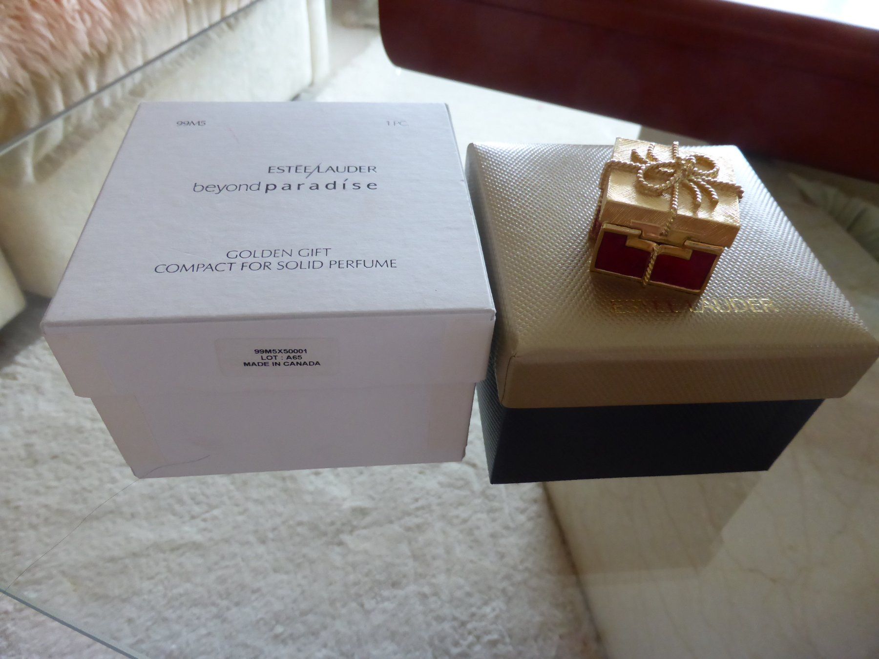Estée Lauder Profumi & Eau de Toilette: RAR - ESTEE LAUDER SOLID PARFUM - DOSE - GESCHENK 2005 – Usato da Reinach AG venduto da pussi100 2