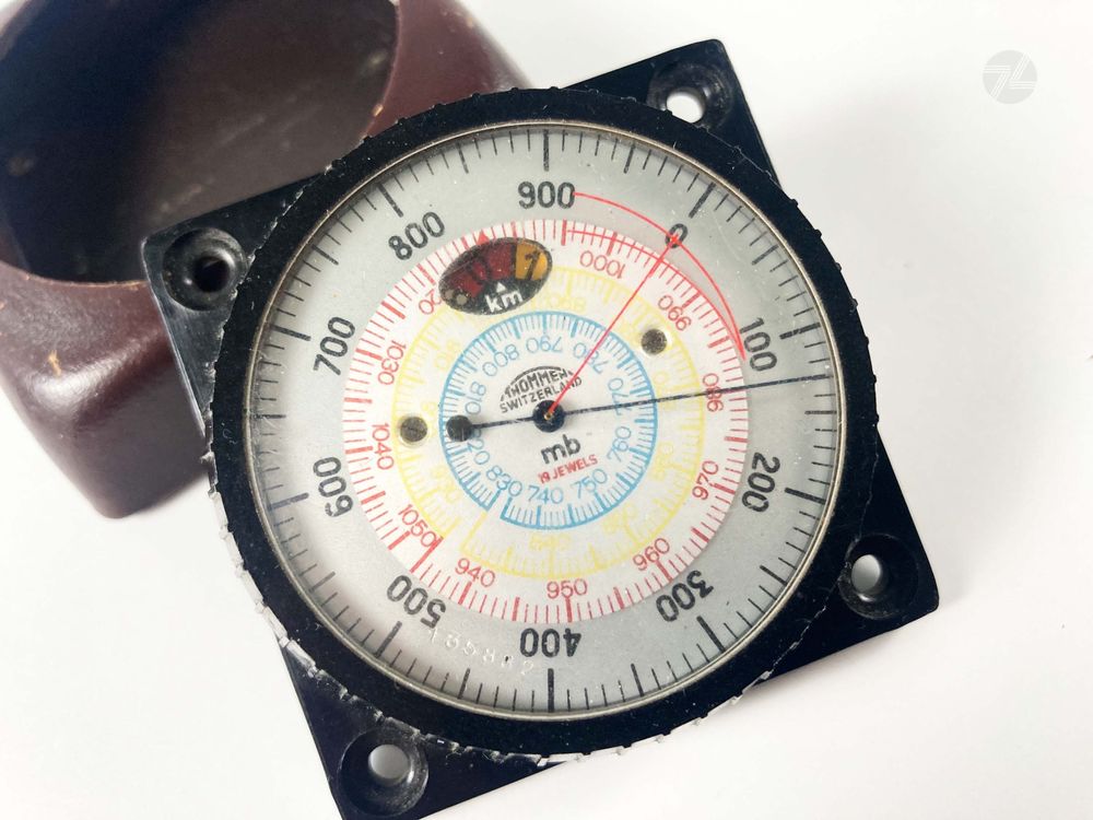 Thommen 5000 m Höhenmesser Altimeter + Lederetui Swiss Made (Gebraucht ...