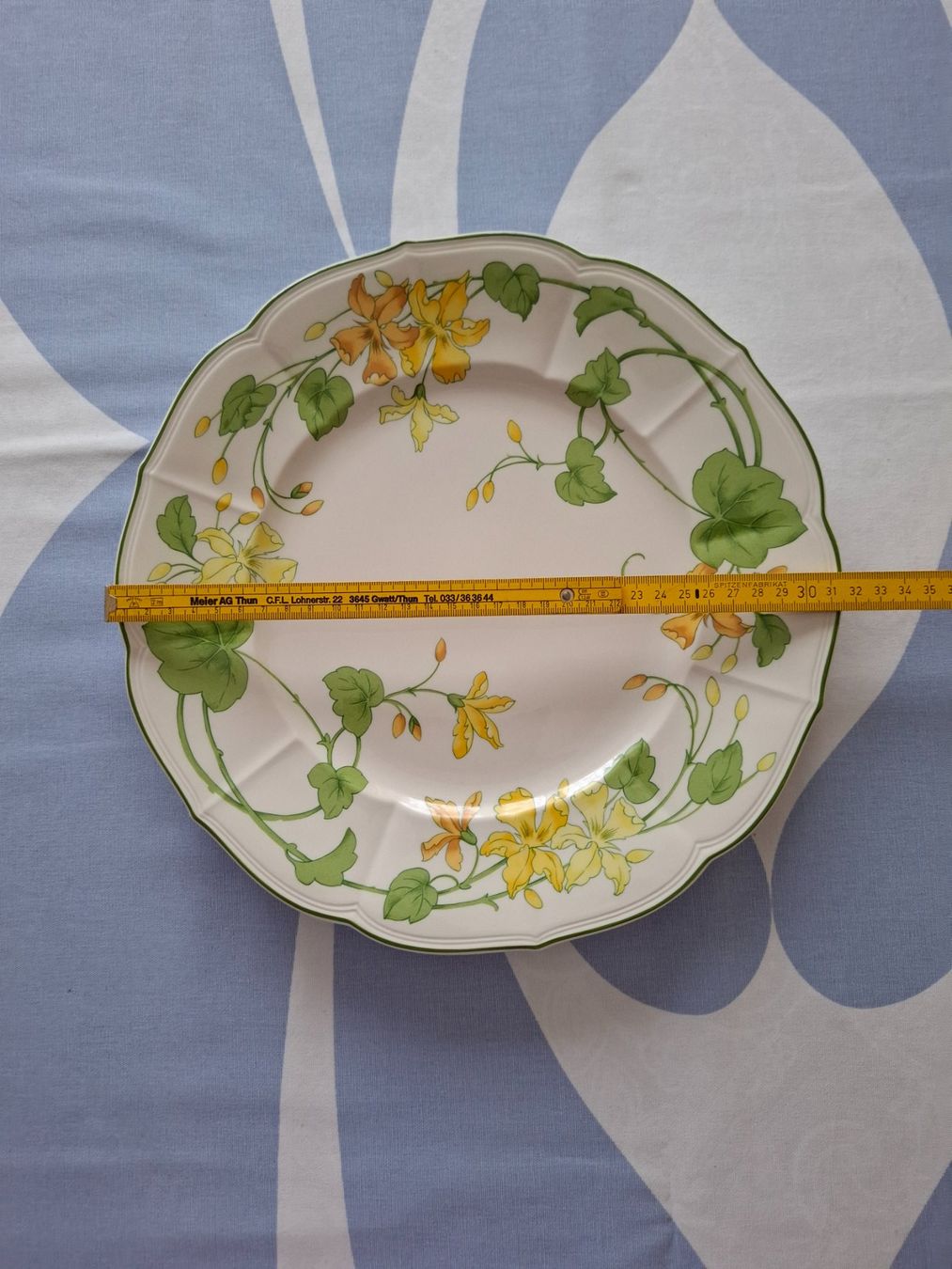 Villeroy & Boch Piatti: Villeroy & Boch, Geranium Malve, grosser Teller – Nuovo (secondo la descrizione) da Dulliken venduto da Champolion 2