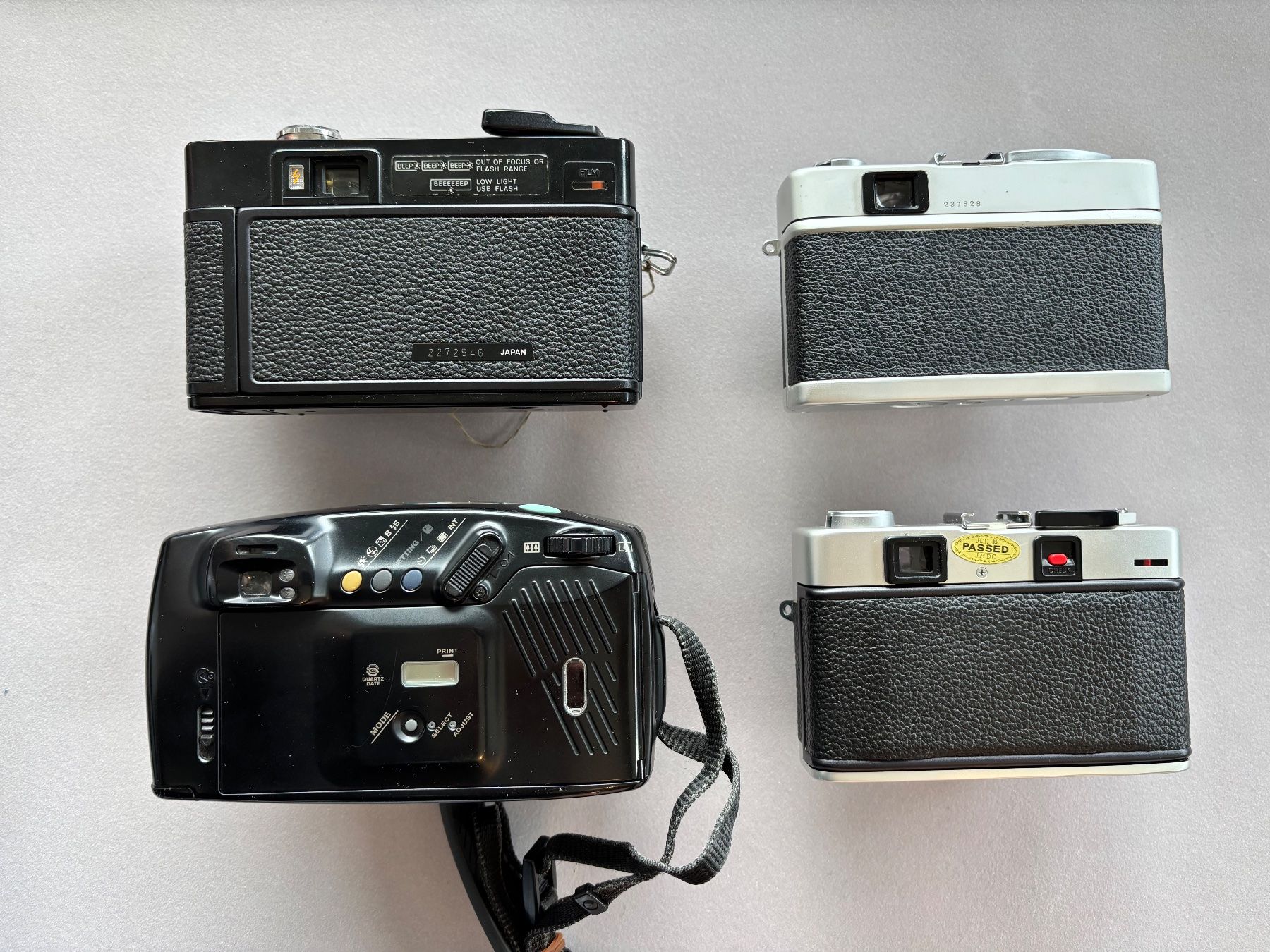 Kamera: Analoge Kamera Set – Defekt aus Neukirch (Egnach) von Endothermie-1970 1