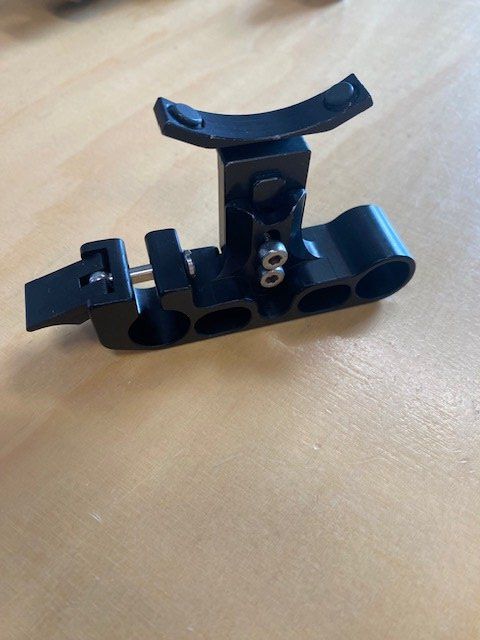Unità & Adattatore: Vocas Height adjustable rails adapter Objektivhalter – Usato da Arlesheim venduto da arbel