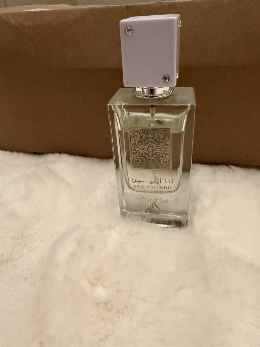 Lattafa Parfum & Eau de Toilette: Lattafa Parfum, fast voll!  – Gebraucht aus Näfels von mar_2ptp 1