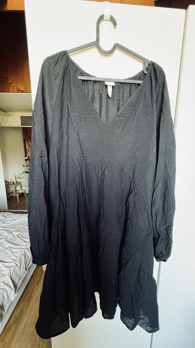 H&M Vestiti: Robe noire fluide H&M - Élégante et confortable - Taille L – Usato da Fribourg venduto da alex_afs 2